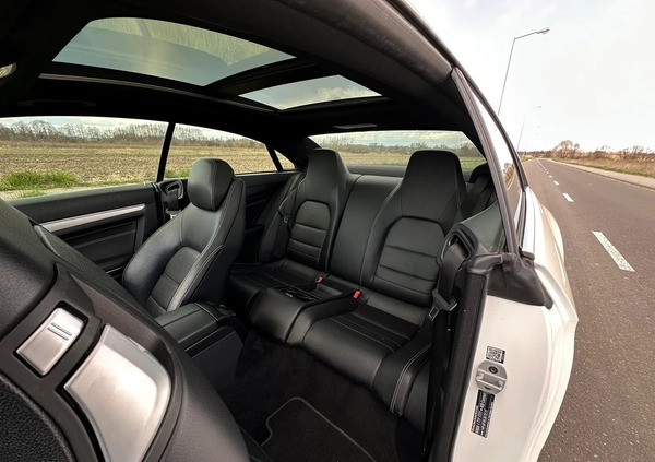 Mercedes-Benz Klasa E cena 89900 przebieg: 167000, rok produkcji 2015 z Łódź małe 67